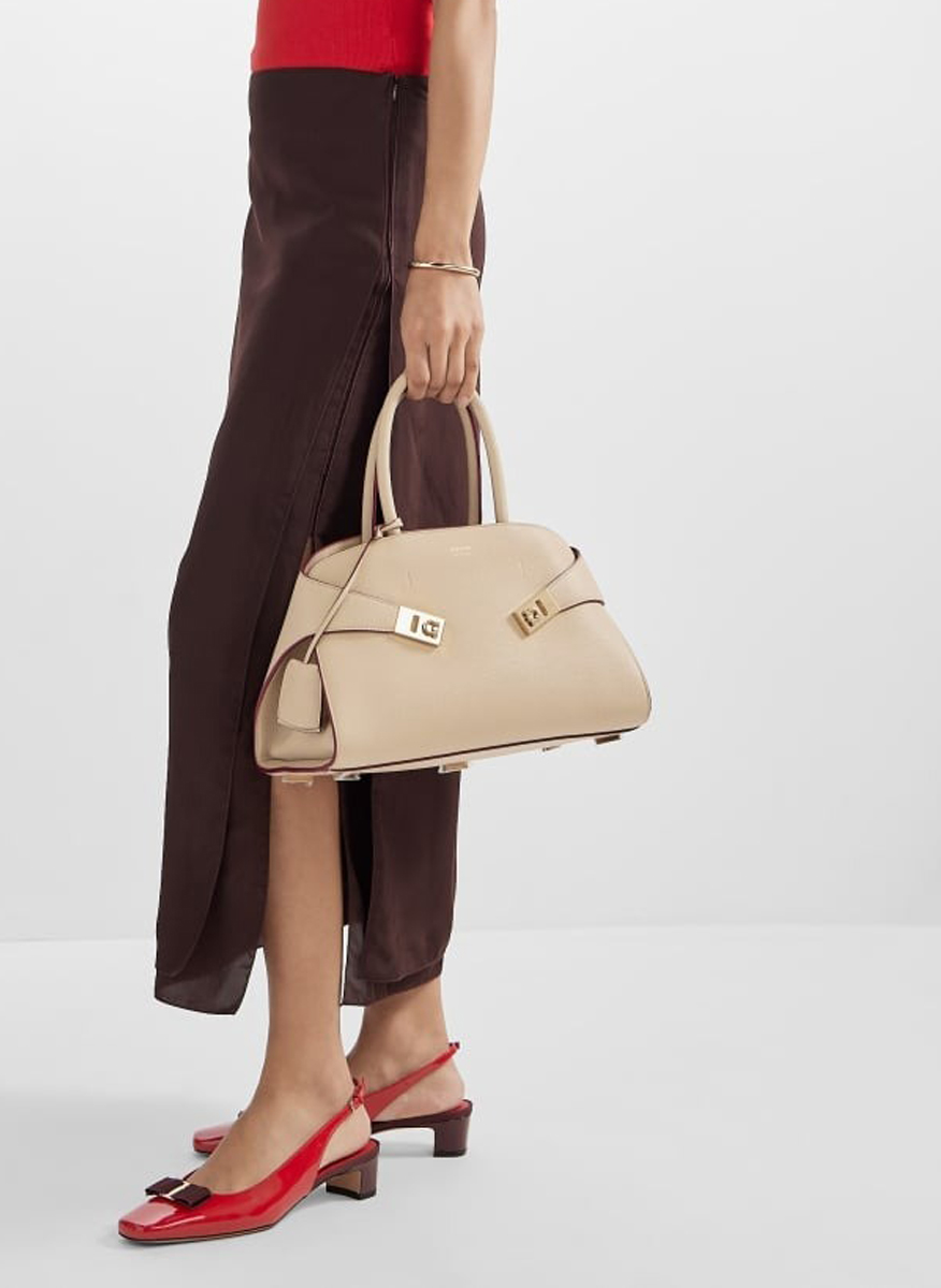 Чанта 'Hug' Ferragamo (M)