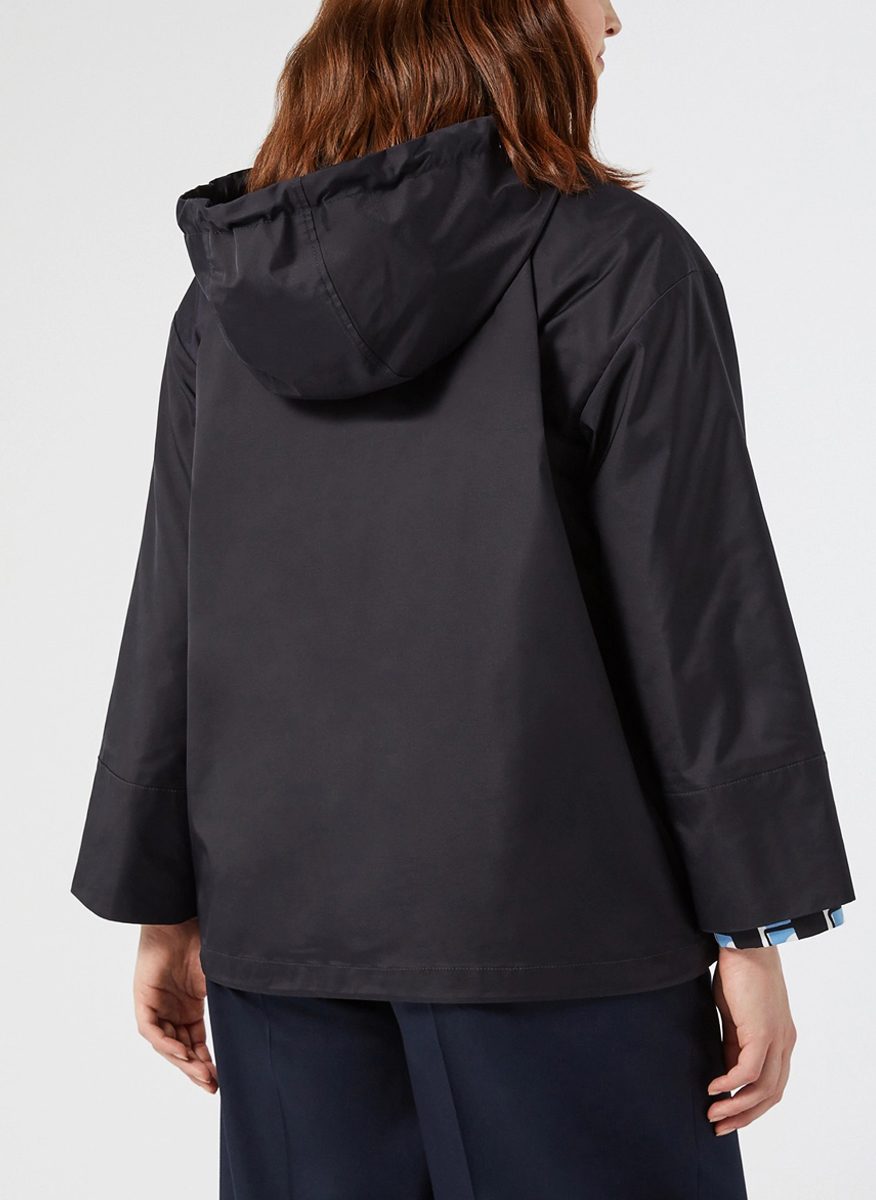 Яке с водоустойчив ефект Marina Rinaldi Bosforo