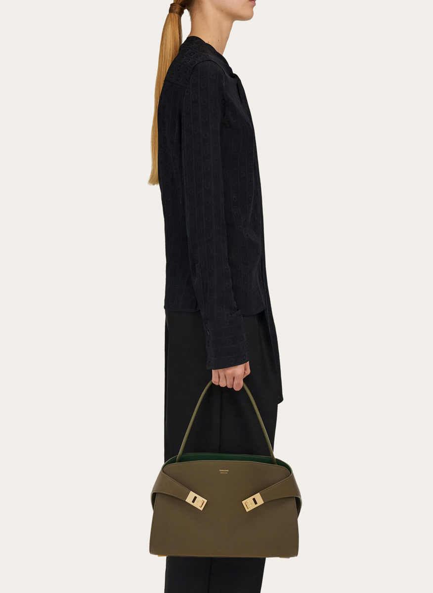 Чанта 'Hug Soft' Ferragamo