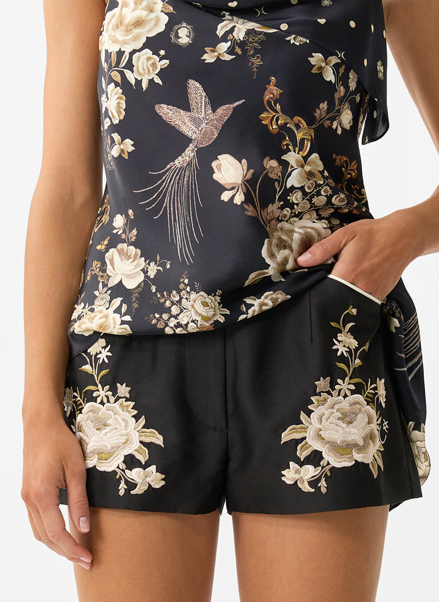 Camilla 'Flamenco folklore' shorts with floral embroidery