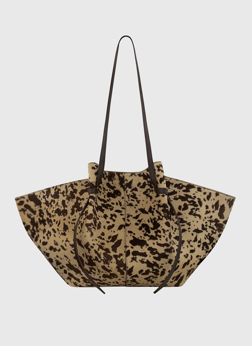 Yuzefi 'Large Mochi' bag1