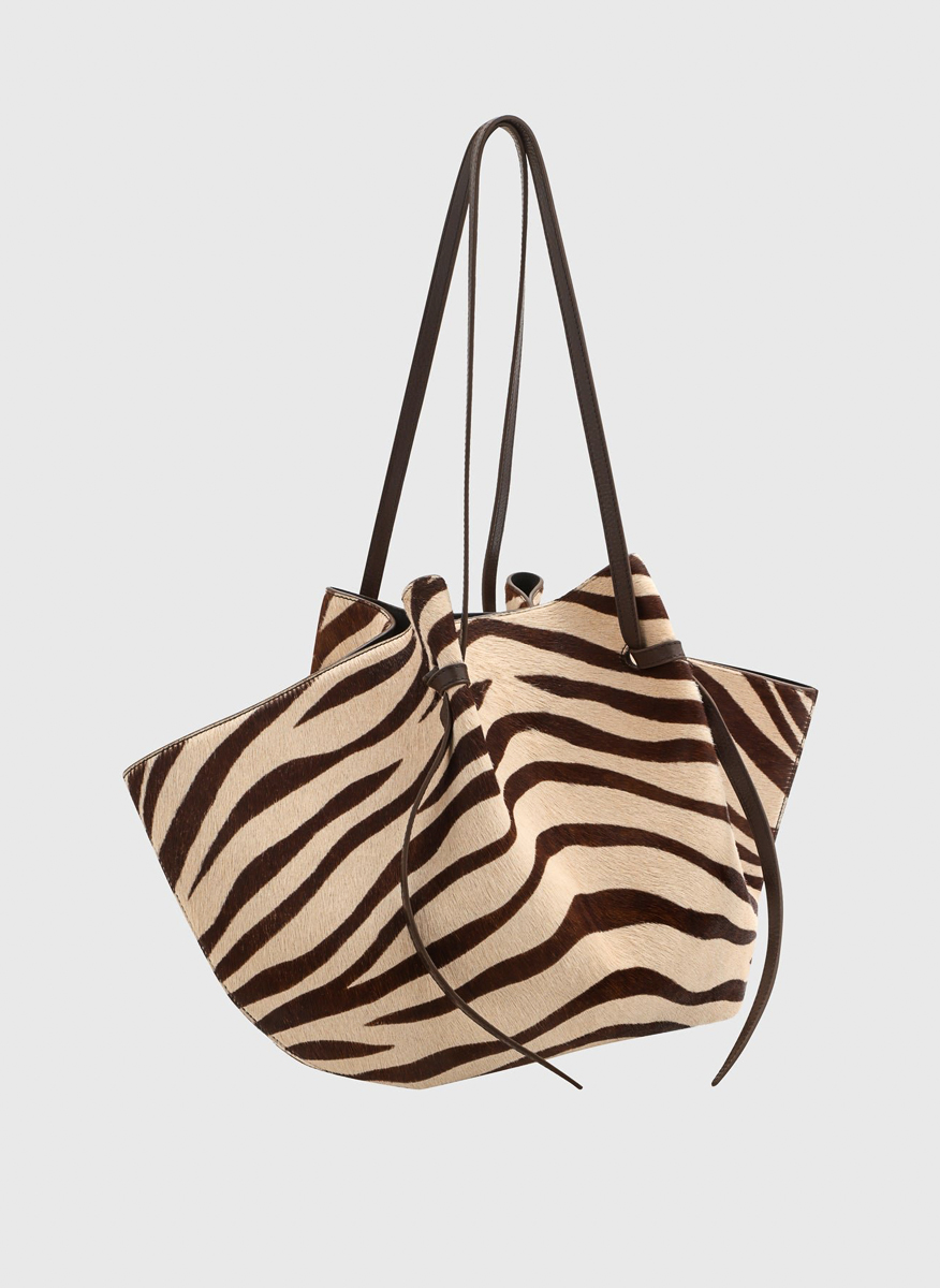 Yuzefi 'Large Mochi' bag2