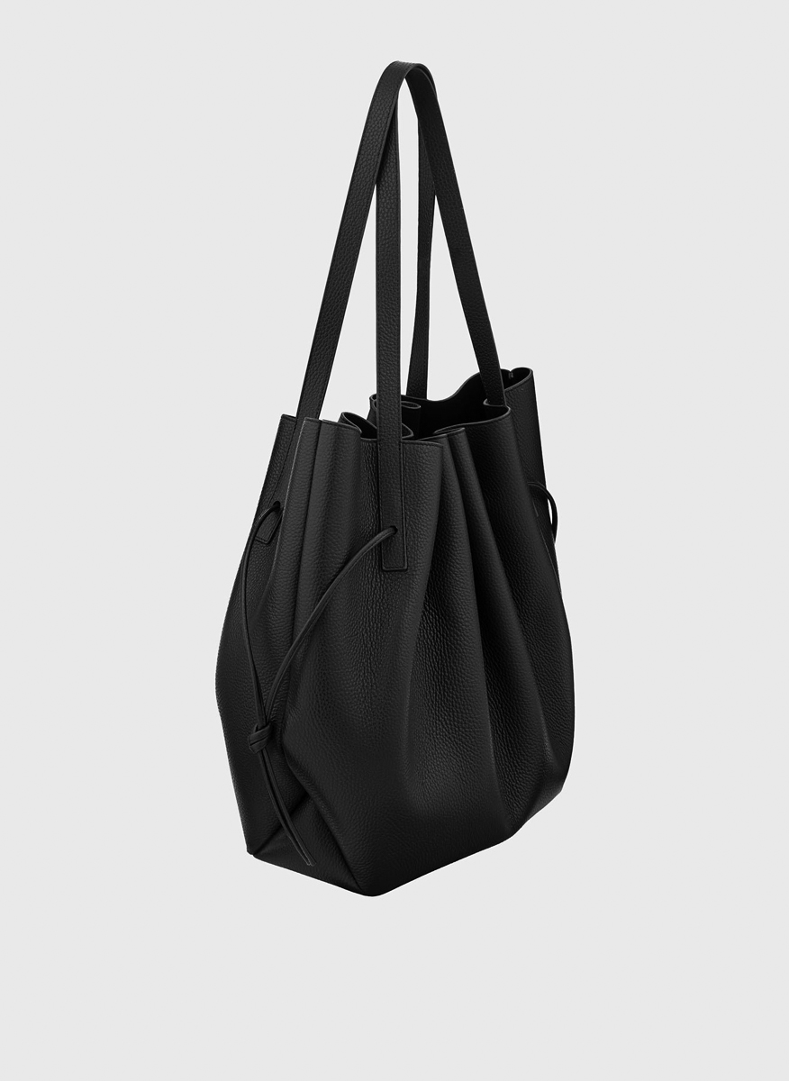 Yuzefi 'Scallop' tote bag2