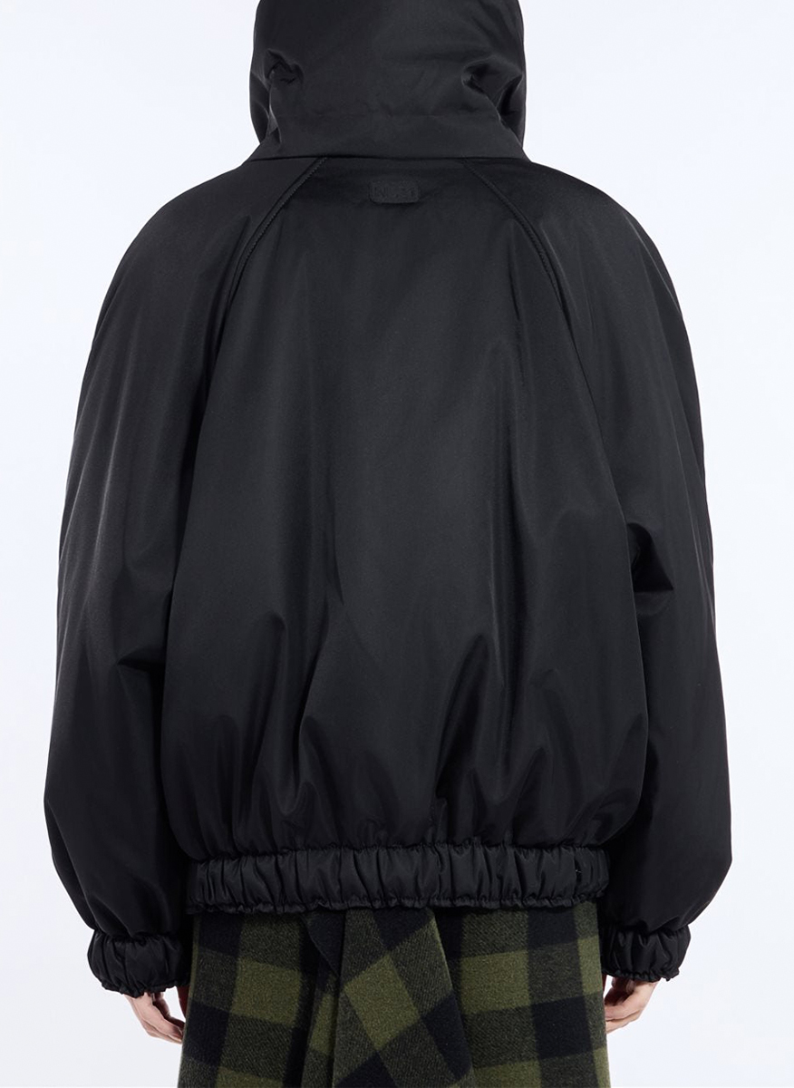 No21 water-repellent jacket