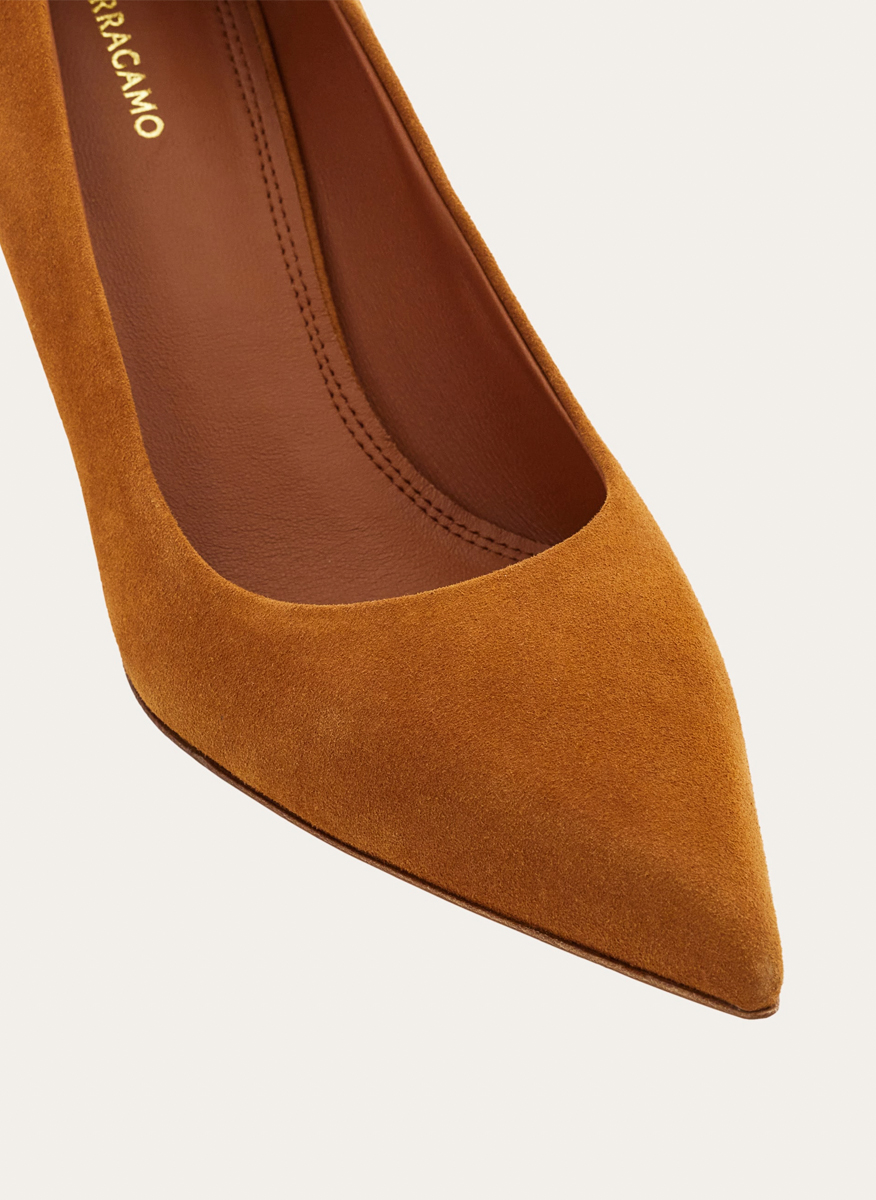 Велурени обувки на ток Ferragamo