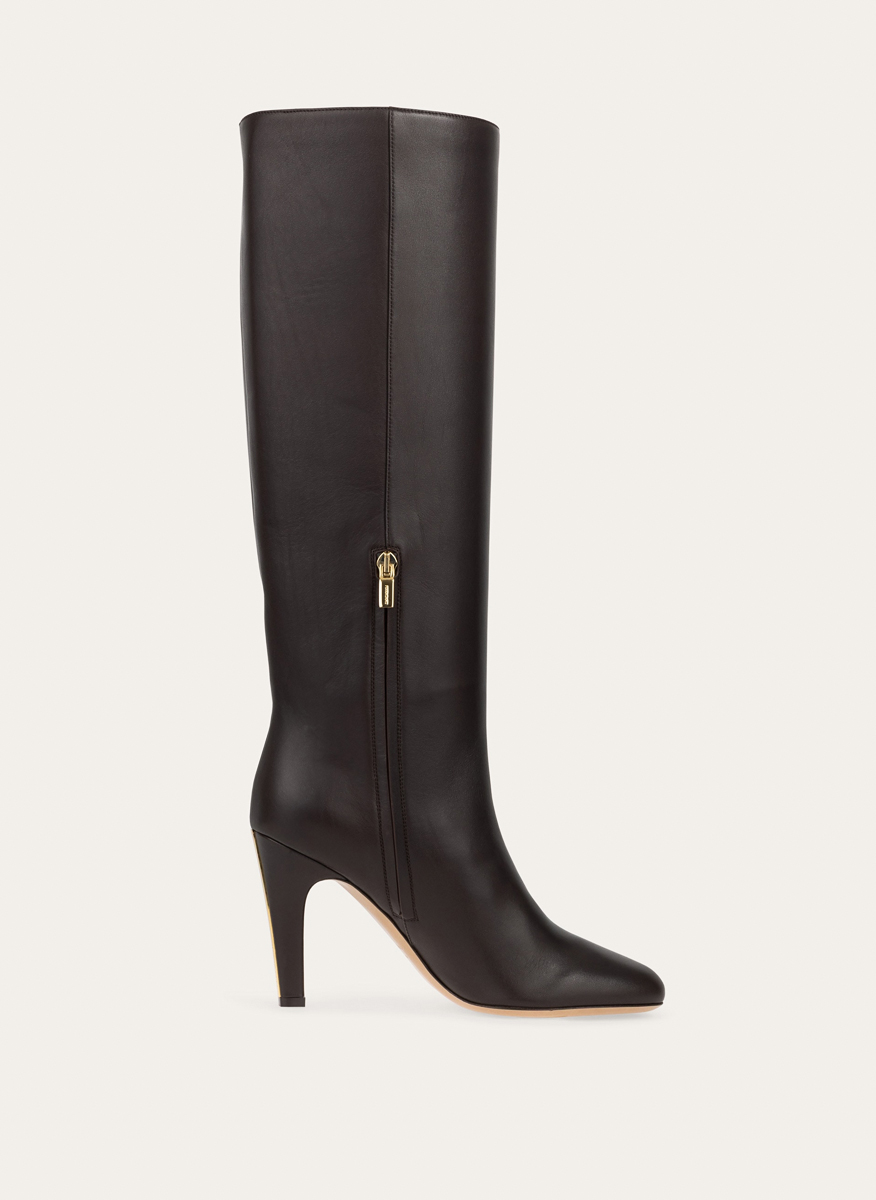 Високи кожени ботуши на ток Ferragamo