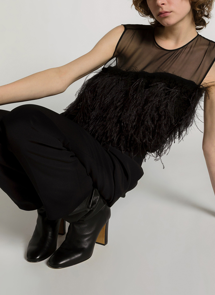 Топ с апликирани пера Alberta Ferretti