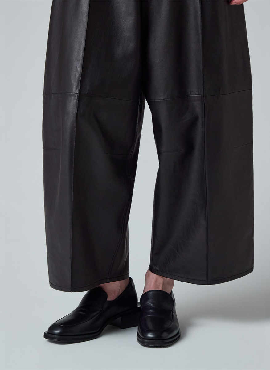 Кожен панталон 'Barrel fit' Paul Smith