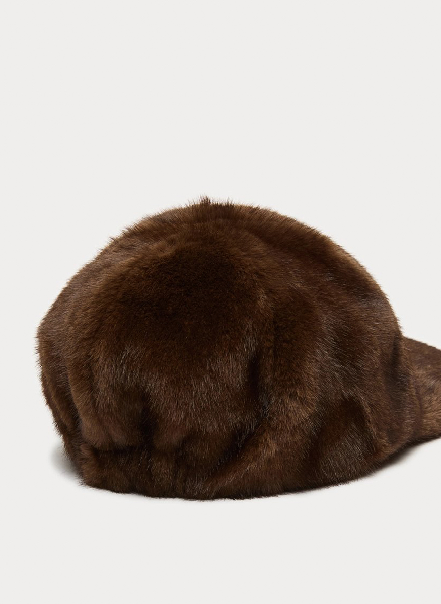 Шапка с козирка 'Faux fur' Marina Rinaldi Mrspila