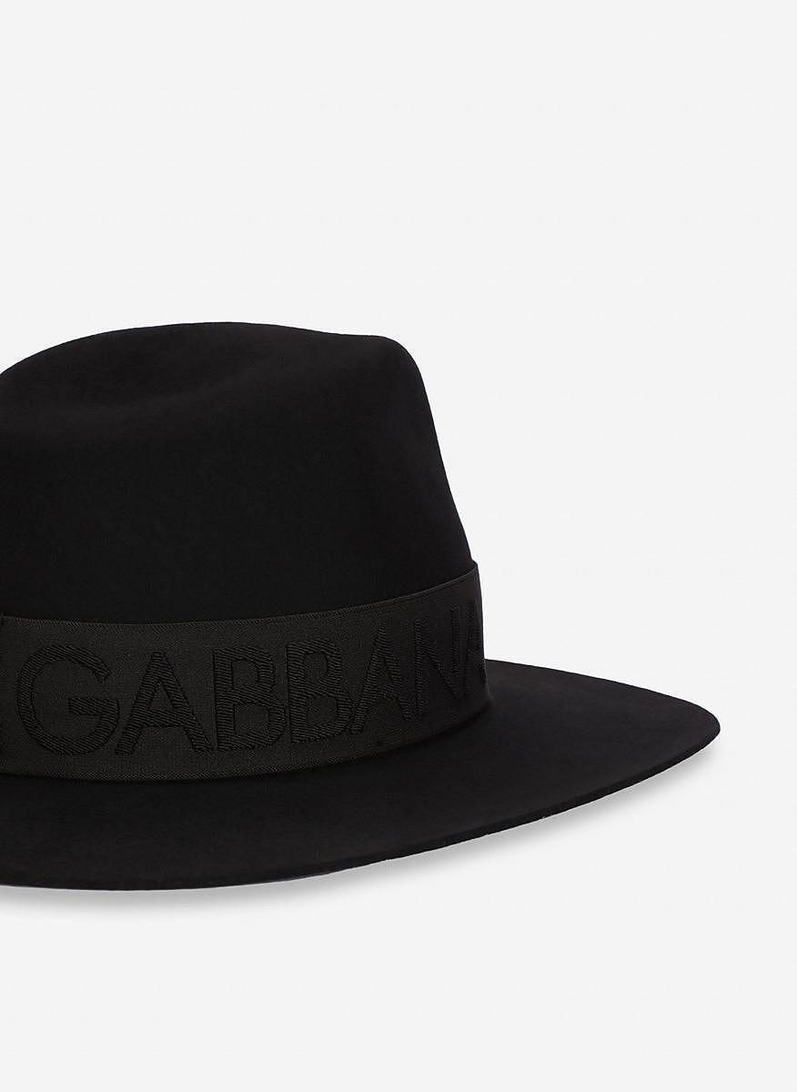 Шапка от естествена кожа Dolce&Gabbana