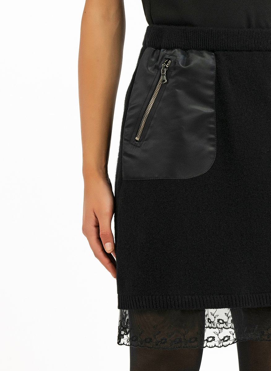 Пола с дантела Moschino