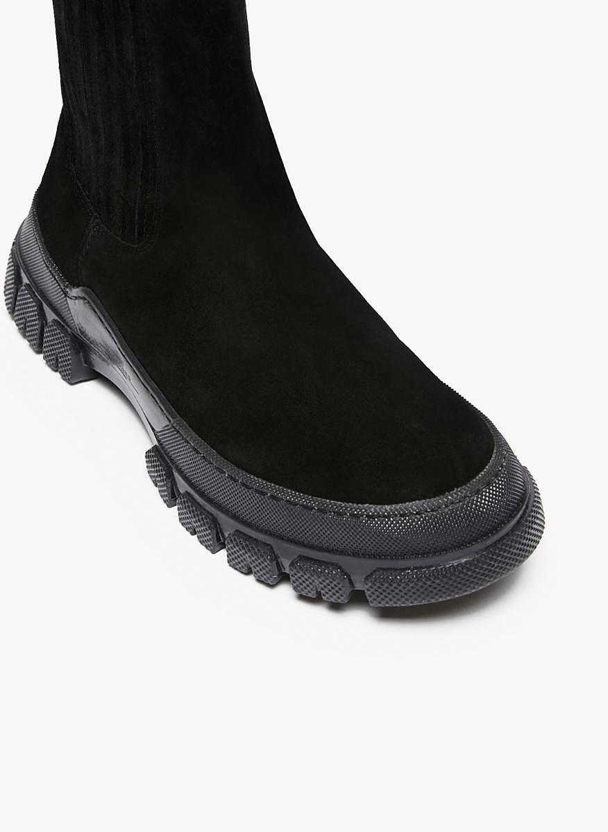 Велурени боти 'Chelsea' Weekend Max Mara Genepi