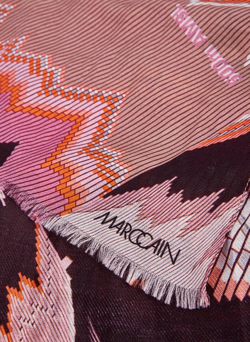 Елегантен шал 'Pattern mix' Marc Cain Sports