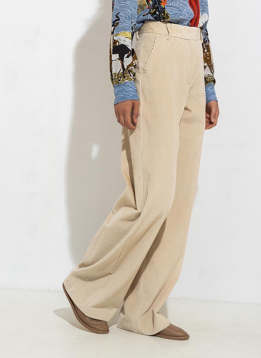Кадифен панталон Weekend Max Mara Lusso