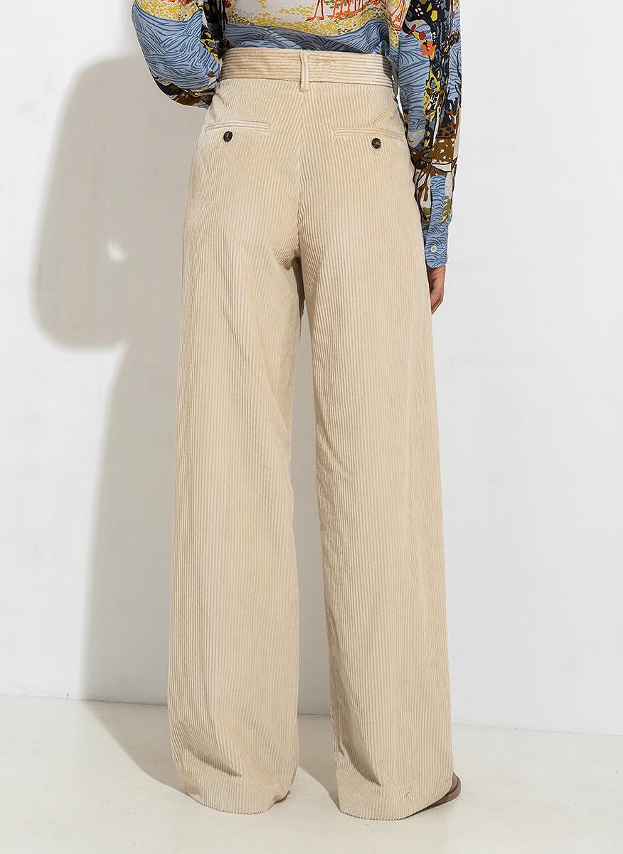 Кадифен панталон Weekend Max Mara Lusso