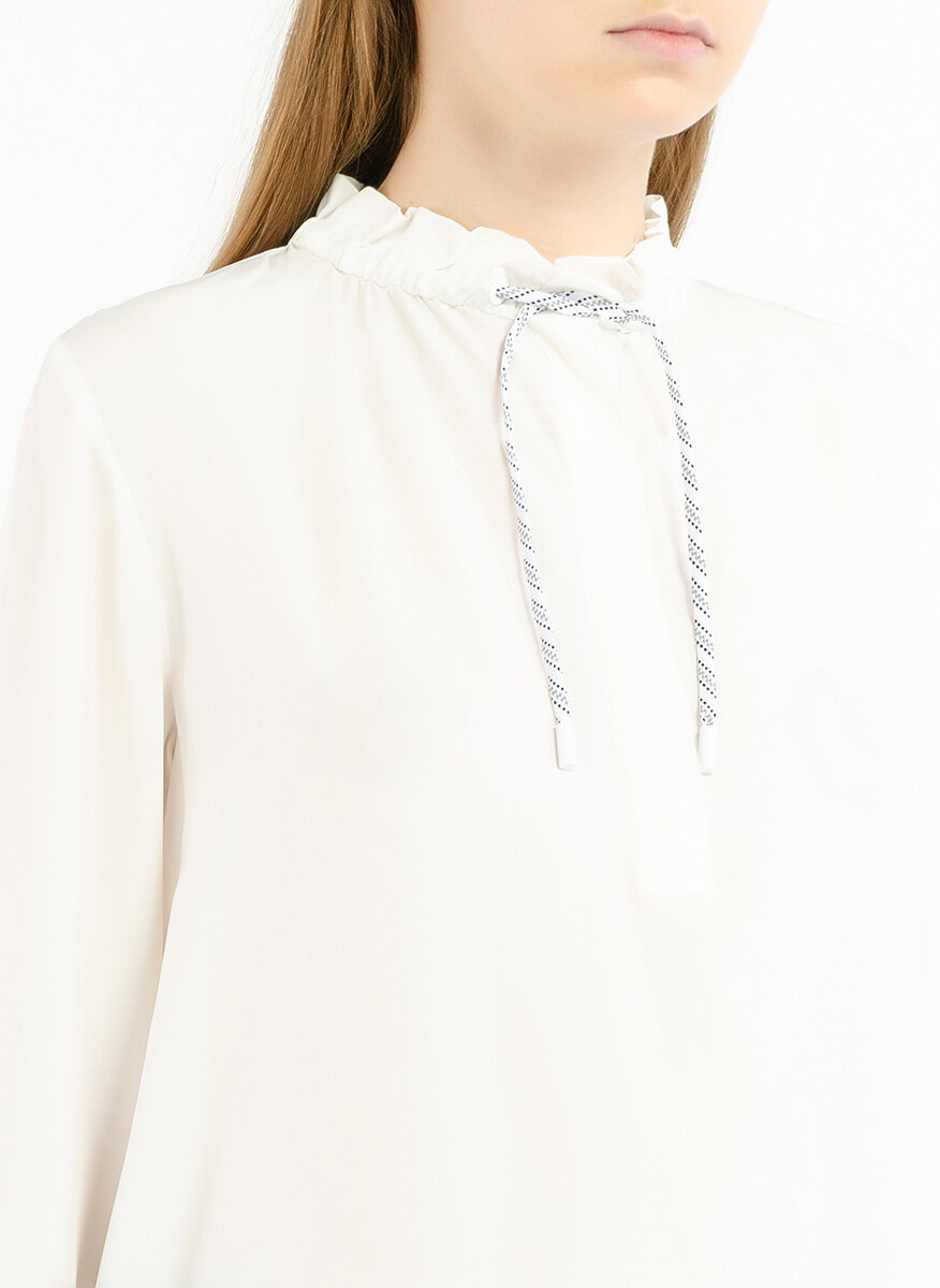Блуза с коприна Marc Cain Sport
