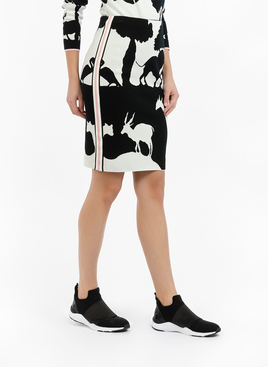 Пола с тематичен принт Marc Cain Collections