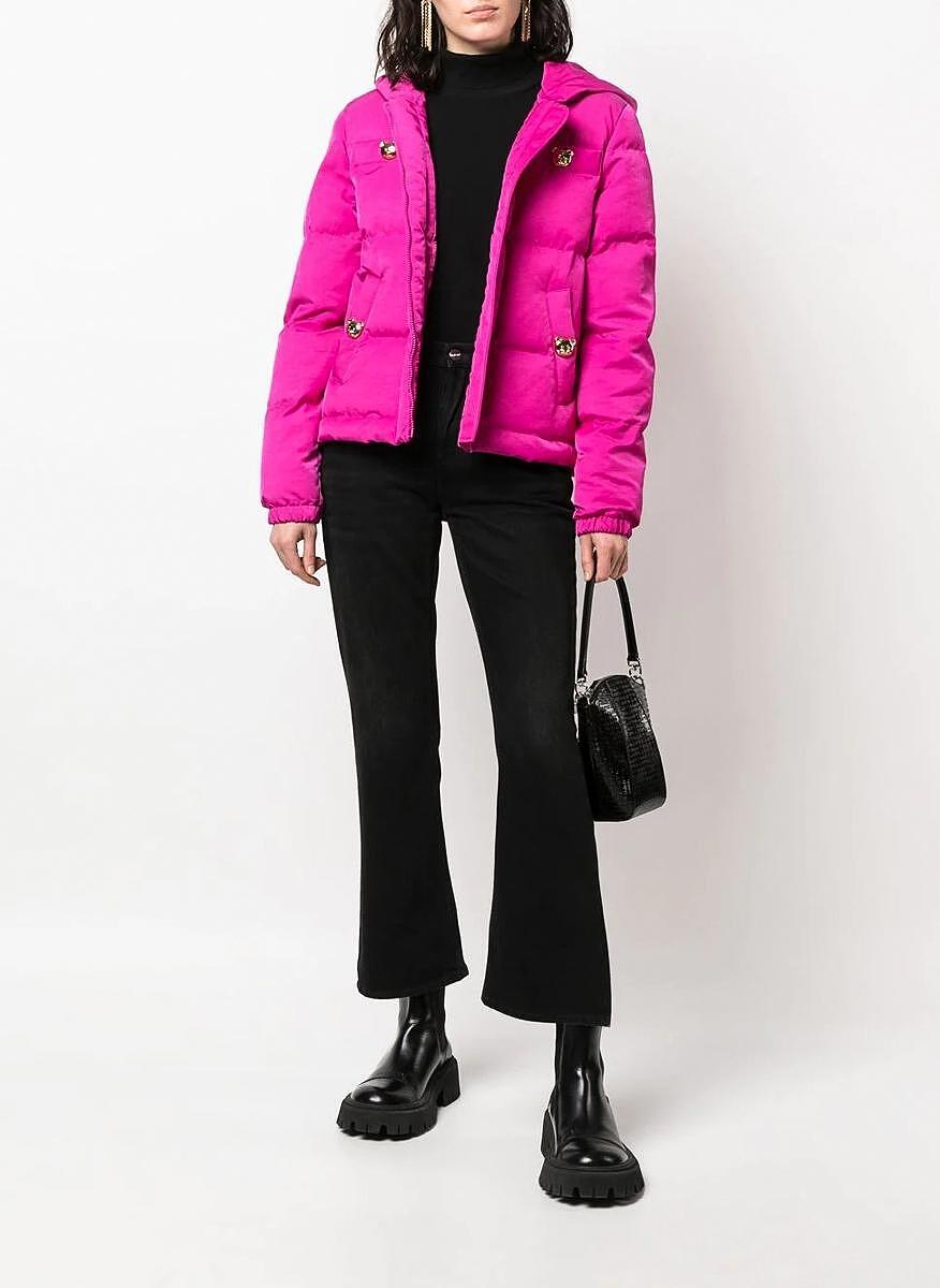 Капитонирано яке Moschino