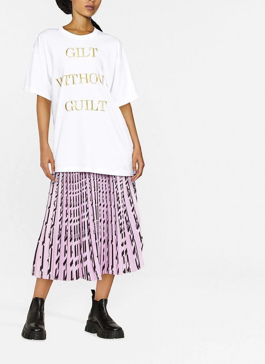 Тишърт с бродиран слоган Moschino